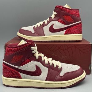 Air Jordan 1 Mid SE "Tiki Leaf" University Red Women’s 11.5 / Men’s 10